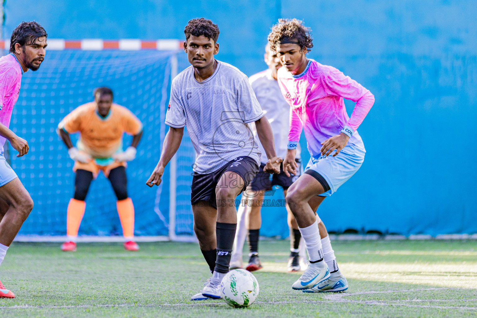 Resort League 2025 Raa Zone - Day 2
Kothaifaru vs Cora Cora in Resort League 2025 (Raa Zone) was held on Saturday, 16th august 2025 in JOALI Maldives Resort, Raa Atoll, Maldives. Photos: Areef Adam / images.mv