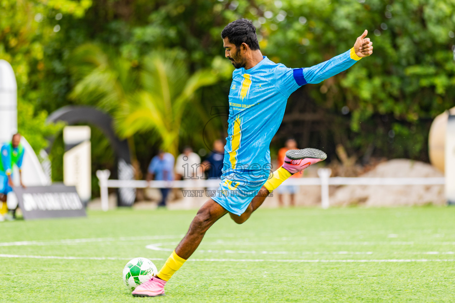 Joy Island vs THE RITZ CARLTON in Resort League 2025 (North Male Zone) day 8 was held on Wednesday, 10th September 2025 in One And Only Reethi Rah Maldives Resort, Photos: Areef Adam / images.mv