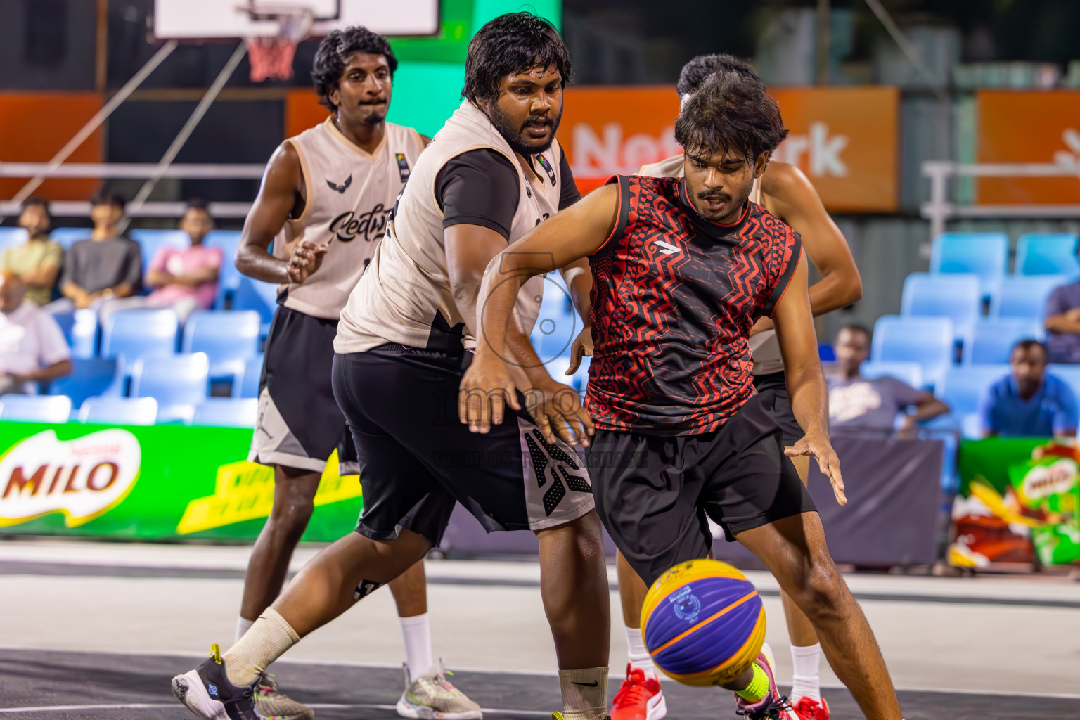 Day 6 of MILO Ramadan 3x3 Challenge 2024 was held in Ekuveni Outdoor Basketball Court at Male', Maldives on Sunday, 18th March 2024.
Photos: Ismail Thoriq / images.mv