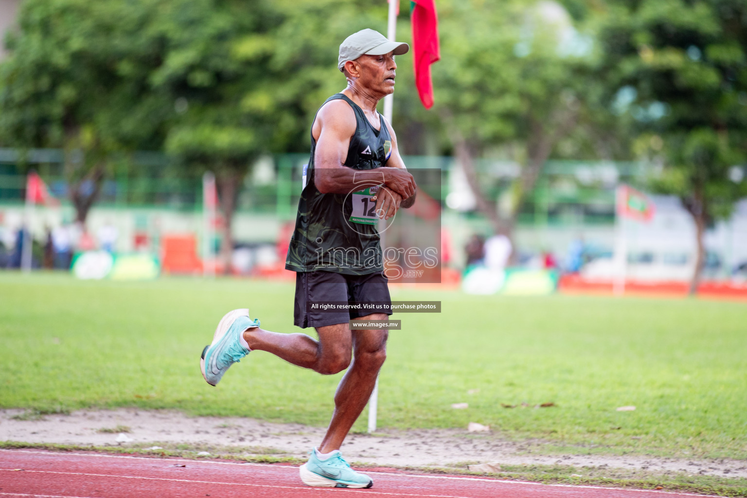 Day 2 of National Athletics Championship 2023 was held in Ekuveni Track at Male', Maldives on Friday, 24th November 2023. Photos: Hassan Simah / images.mv