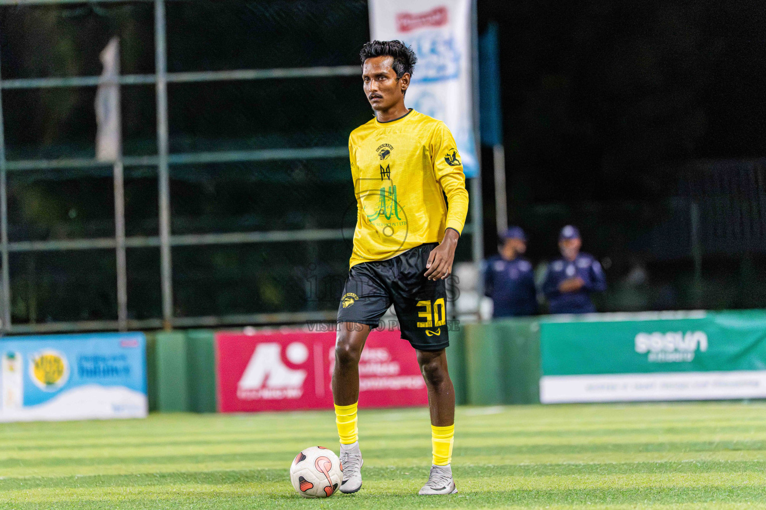 Kanmathi SC VS BEST in Day 4 - Fonadhoo Youth Futsal Challenge 2025 held in Fonadhoo Futsal Stadium, L. Fonadhoo, Maldives on Wednesday, 29th October 2025 Photos: Arif Rasheed / images.mv