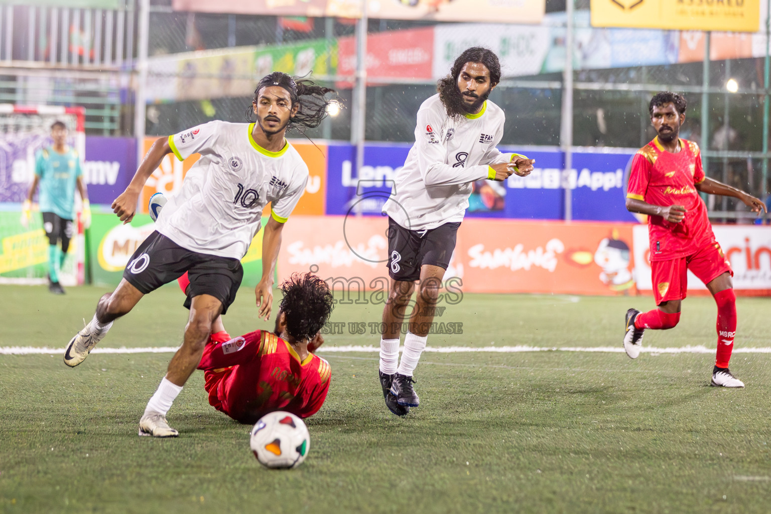 Maldivian vs FAHI RC in Club Maldives Cup 2024 held in Rehendi Futsal Ground, Hulhumale', Maldives on Sunday, 29th September 2024. 
Photos: Hassan Simah / images.mv