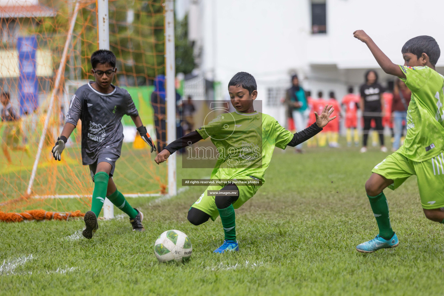 Day 2 of Nestle kids football fiesta, held in Henveyru Football Stadium, Male', Maldives on Thursday, 12th October 2023 Photos: Shuu Abdul Sattar / mages.mv