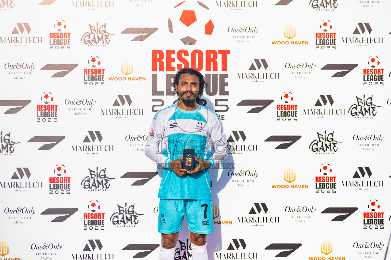 Hilton Amingiri vs Varu by Atmosphere in Resort League 2025 (North Male Zone) day 4 was held on Saturday, 6th September 2025 in One And Only Reethi Rah Maldives Resort, Photos: Areef Adam / images.mv
