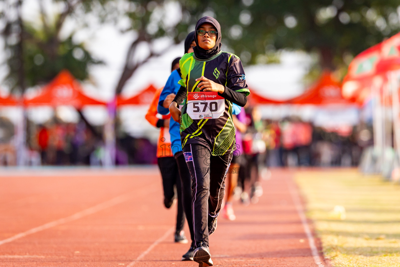 Day 3 of Inter-school Athletics Championship 2025 held in Ekuveni Synthetic Track, Male', Maldives on Wednesday, 08th October 2025. Photos by: Nausham Waheed / Images.mv