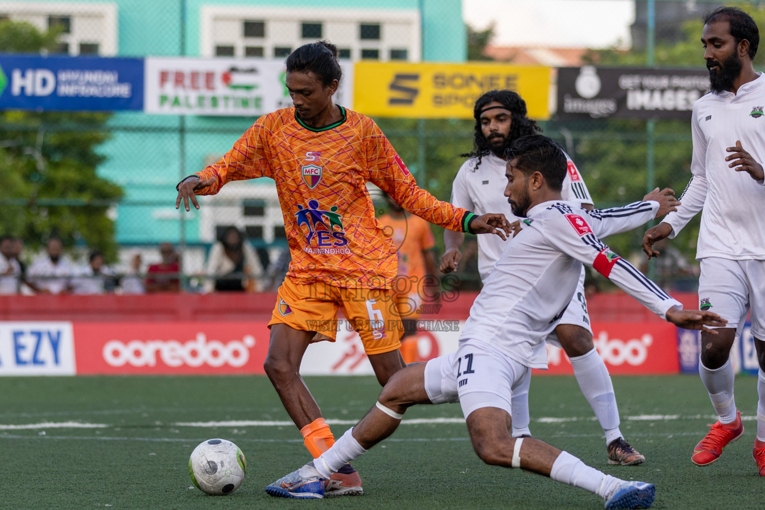 GA Dhaandhoo vs GA Maamendhoo in Day 5 of Golden Futsal Challenge 2024 was held on Friday, 19th January 2024, in Hulhumale', Maldives Photos: Mohamed Mahfooz Moosa / images.mv