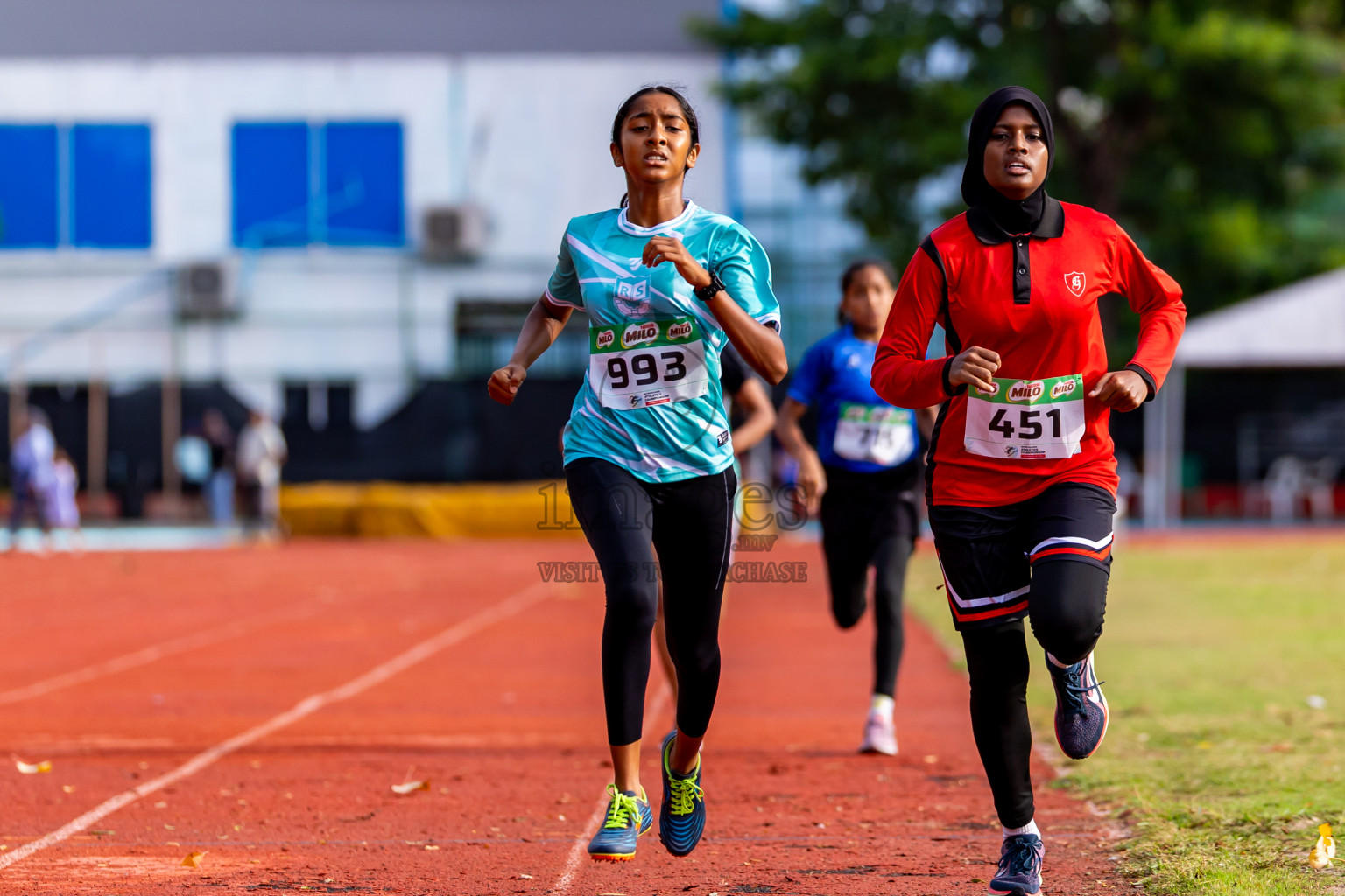 Day 5 of Inter-school Athletics Championship 2025 held in Ekuveni Synthetic Track, Male', Maldives on Saturday, 11th October 2025. Photos by: Nausham Waheed / Images.mv