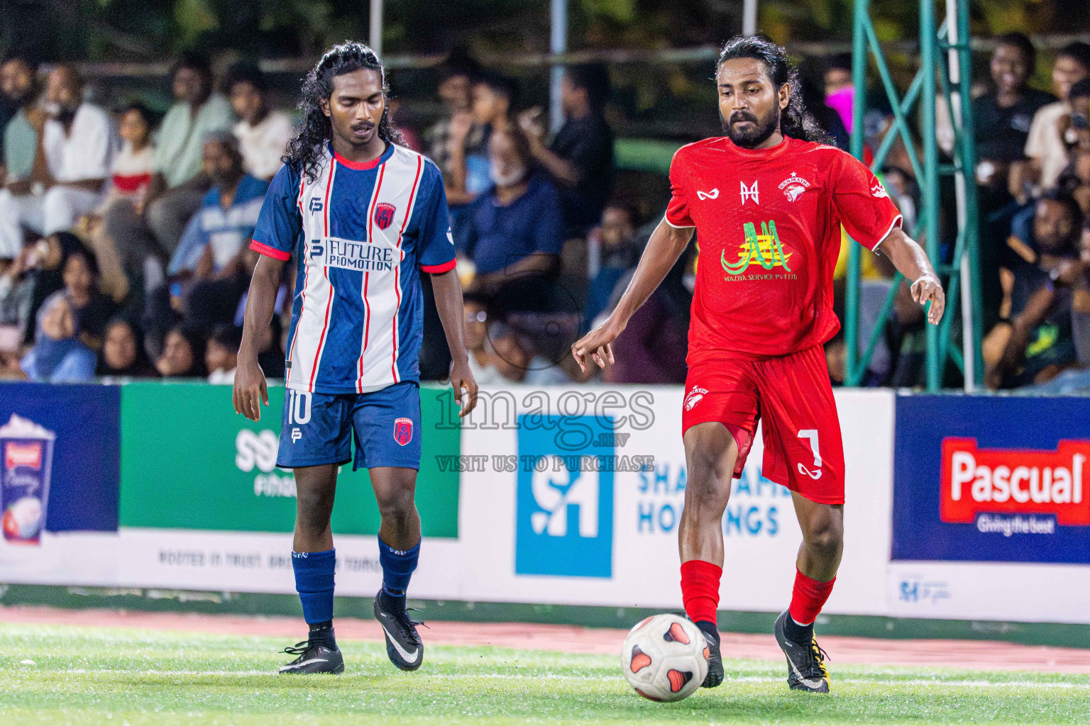 Kanmathi FC VS Maahinne United in Day 4 - Fonadhoo Youth Futsal Challenge 2025 held in Fonadhoo Futsal Stadium, L. Fonadhoo, Maldives on Wednesday, 29th October 2025 Photos: Arif Rasheed / images.mv