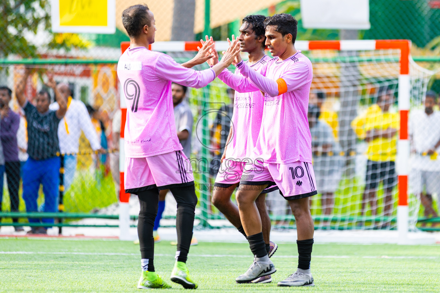 MILAIDHOO VS FINOLHU in Semi Finals of Resort League 2025 (Baa Zone) was held on Wednesday, 16th July 2025 in Avani+ Fares Maldives Resort, Baa Atoll, Maldives. Photos: Areef Adam / images.mv