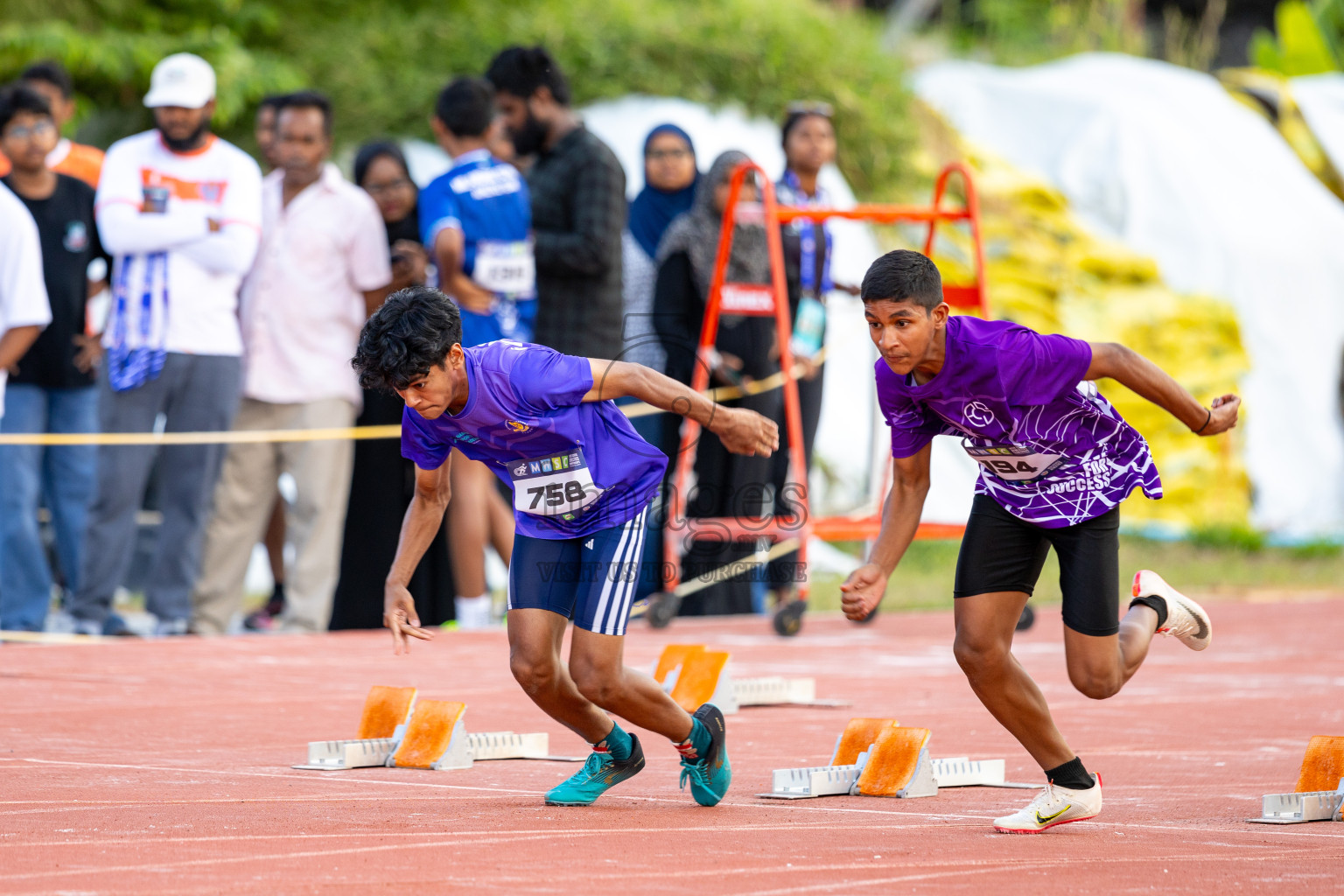 Day 1 of MWSC Interschool Athletics Championships 2024 held in Hulhumale Running Track, Hulhumale, Maldives on Saturday, 9th November 2024. Photos by: Ismail Thoriq / Images.mv