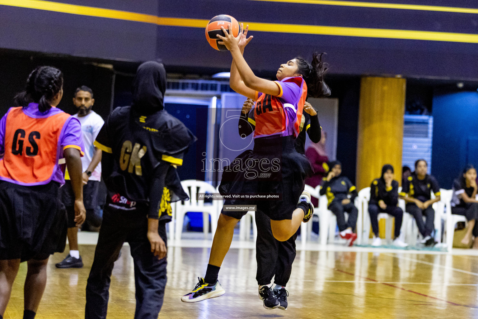 Day 9 of 24th Interschool Netball Tournament 2023 was held in Social Center, Male', Maldives on 4th November 2023. Photos: Hassan Simah / images.mv