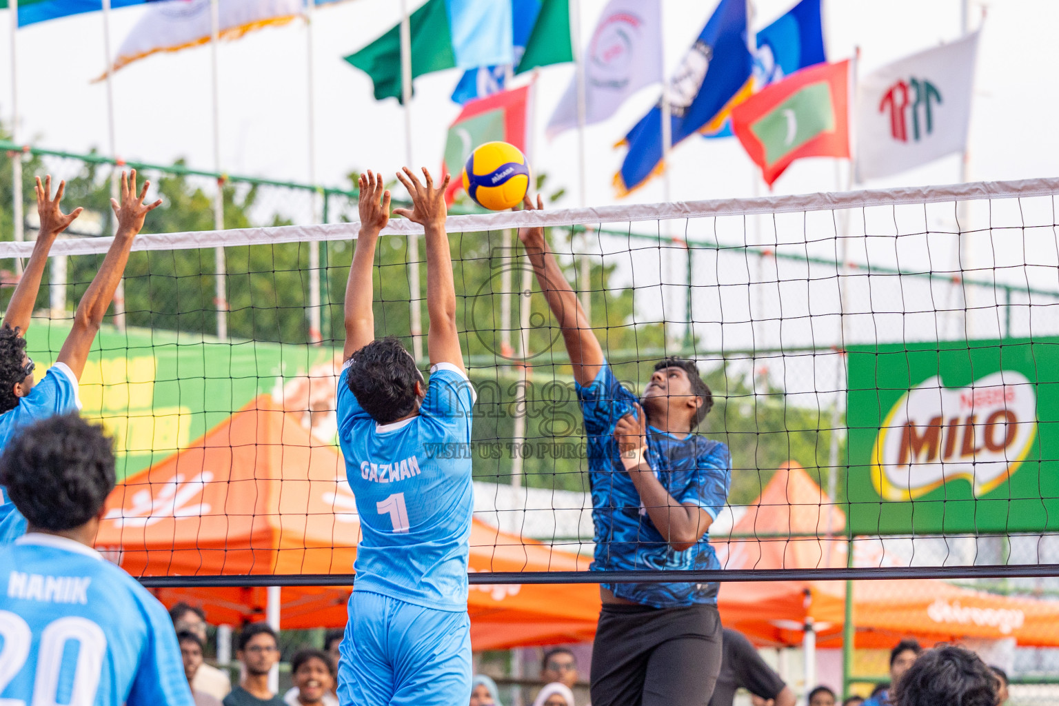 Day 11 of Interschool Volleyball Tournament 2024 was held in Ekuveni Volleyball Court at Male', Maldives on Monday, 2nd December 2024.
Photos: Ismail Thoriq / images.mv