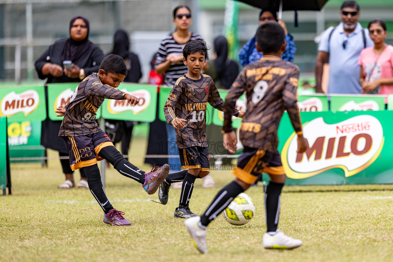 Day 1 of MILO SVAM Juniors 2025 (U-8) was held at Henveiru Stadium in Male', Maldives on Thursday, 26th June 2025. 
Photos: Hassan Simah / images.mv