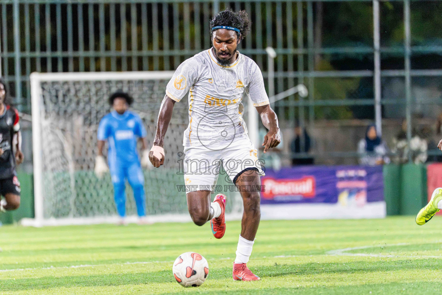 Lecrose VS BGSC in Day 4 - Fonadhoo Youth Futsal Challenge 2025 held in Fonadhoo Futsal Stadium, L. Fonadhoo, Maldives on Wednesday, 29th October 2025 Photos: Arif Rasheed / images.mv
