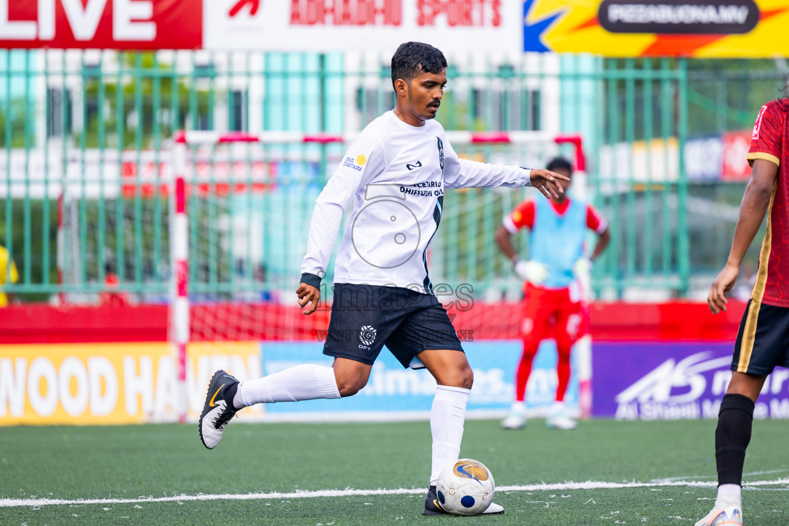 K Dhiffushi vs K Maafushi in Day 15 of Golden Futsal Challenge 2025 was held on Sunday, 19th January 2025, in Hulhumale', Maldives. Photos: Nausham Waheed / images.mv