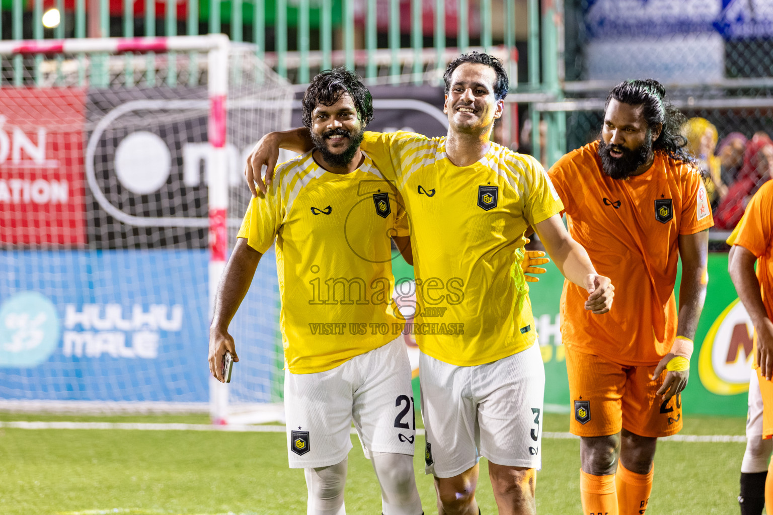 RRC vs STO RC in the Finals of Club Maldives Cup 2025 was held in Rehendhi Futsal Ground, Hulhumale', Maldives on Saturday, 25th October 2025. 
Photos: Hassan Simah / images.mv