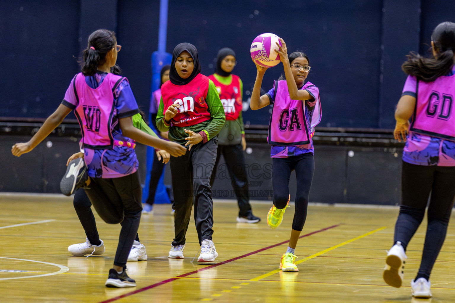 N Sports Acamdemy B vs Fiontti A Team in Day 3 of 3rd Netball Junior Championship, held at Social Center on Tuesday, 21st January 2025 . 
Photos: Hassan Simah / images.mv