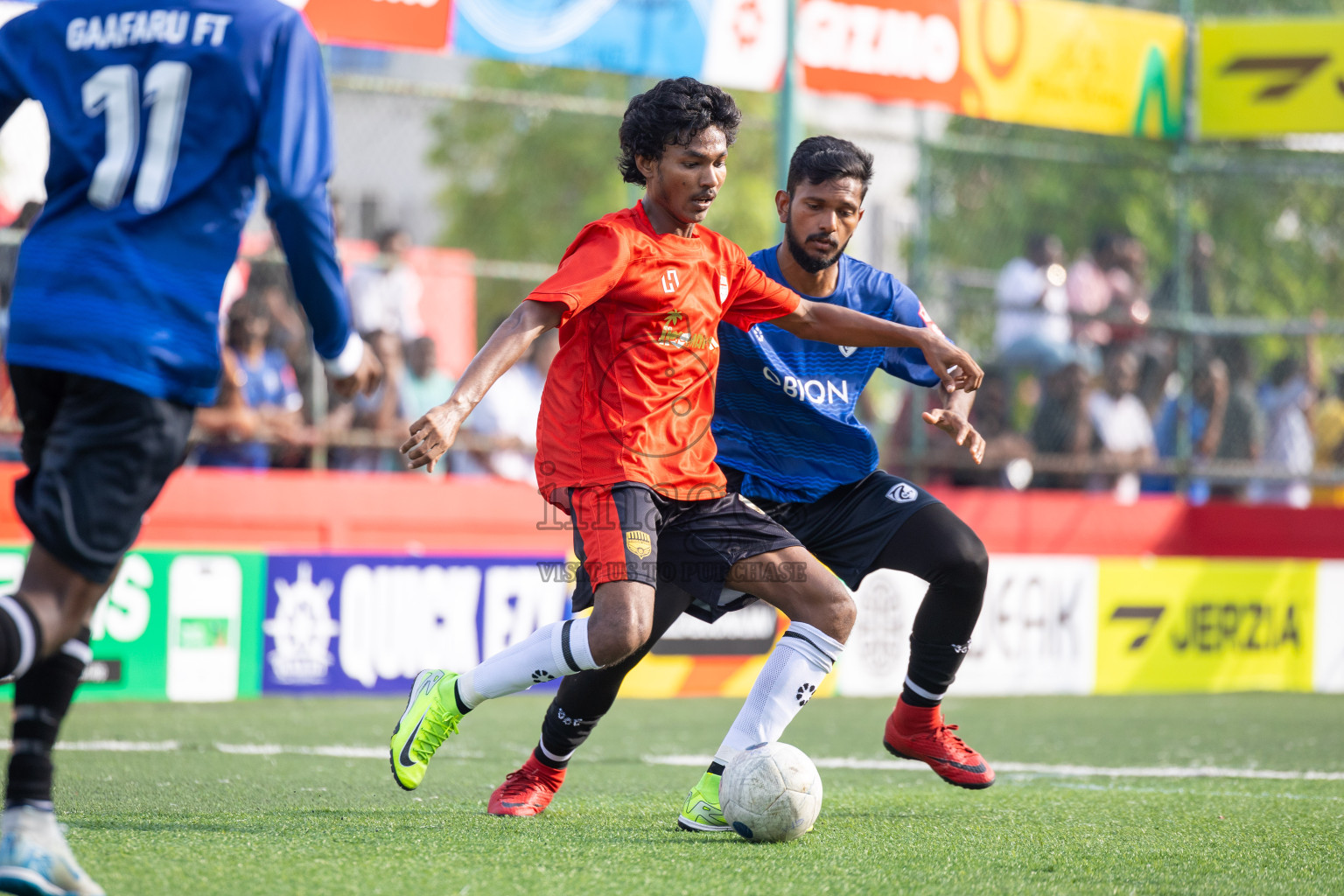 K Gaafaru vs K Himmafushi in Day 15 of Golden Futsal Challenge 2025 was held on Sunday, 19th January 2025, in Hulhumale', Maldives. Photos: Mohamed Mahfooz Moosa / images.mv