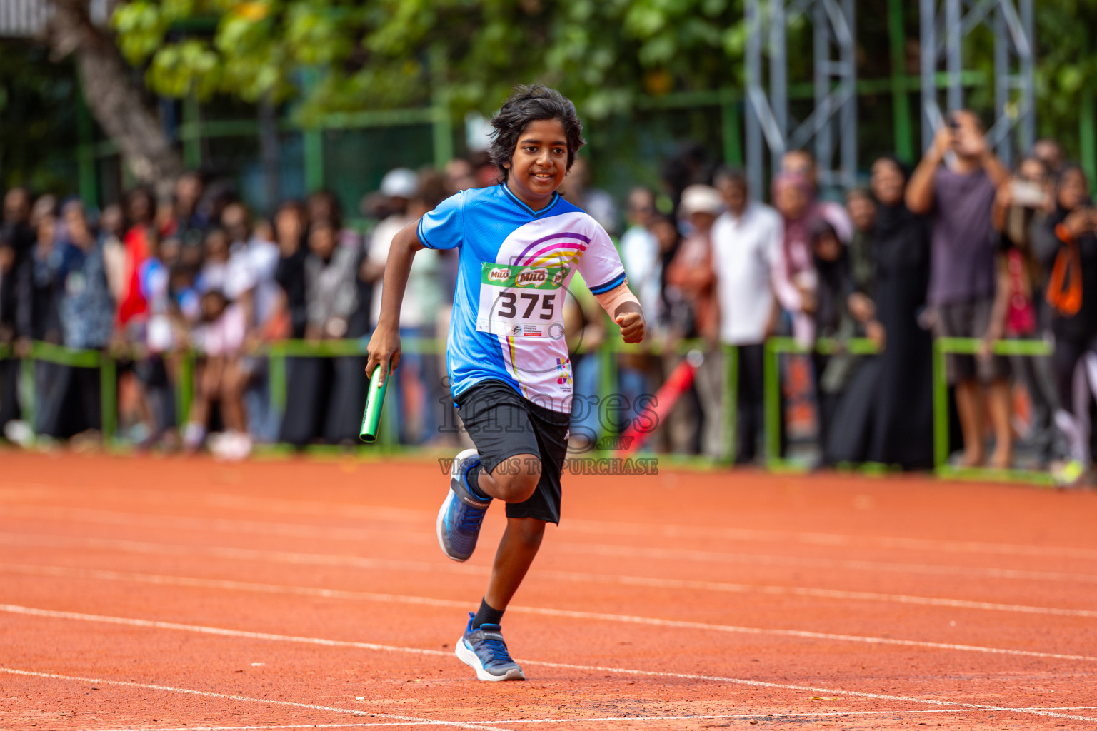 Day 6 of Inter-school Athletics Championship 2025 held in Ekuveni Synthetic Track, Male', Maldives on Sunday, 12th October 2025. Photos by: Ismail Thoriq / Images.mv