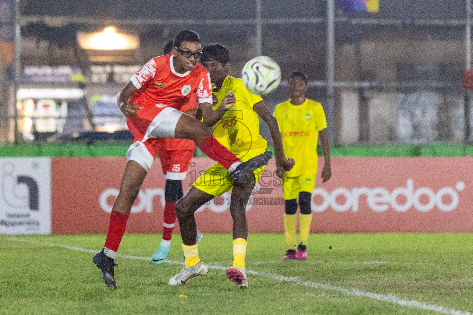 Maziya vs Hurriya (U14) in Day 4 of Dhivehi Youth League 2024 held at Henveiru Stadium on Thursday, 28th November 2024. Photos: Shuu Abdul Sattar/ Images.mv