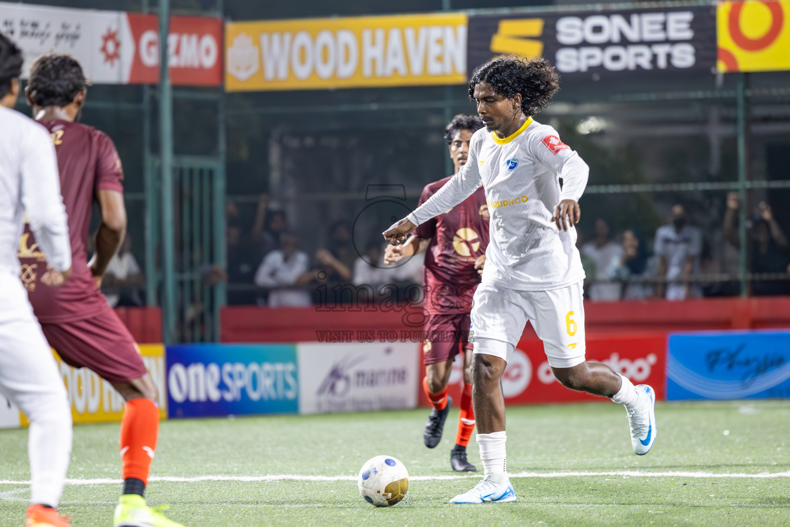 V Fulidhoo vs V Keyodhoo in Day 15 of Golden Futsal Challenge 2025 was held on Sunday, 19th January 2025, in Hulhumale', Maldives. Photos: Ismail Thoriq / images.mv