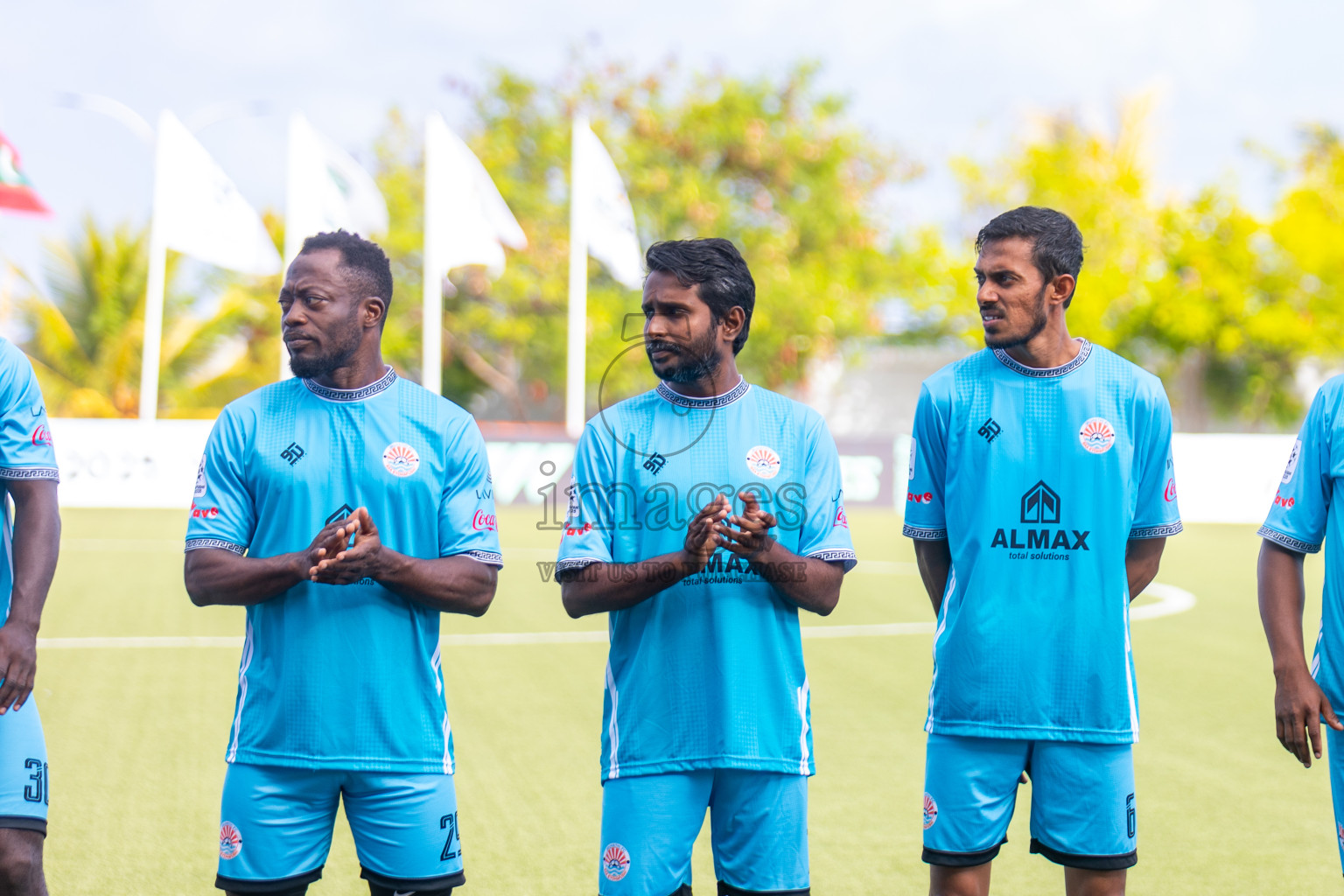 Vela Sports Club vs Irumathi FC in Day 1 of Eydhafushi Cup 2025 held in Eydhafushi Football Stadium at B. Eydhafushi, Maldives on Friday, 5th September 2025. Photos: Mohamed Mahfouz Moosa / images.mv