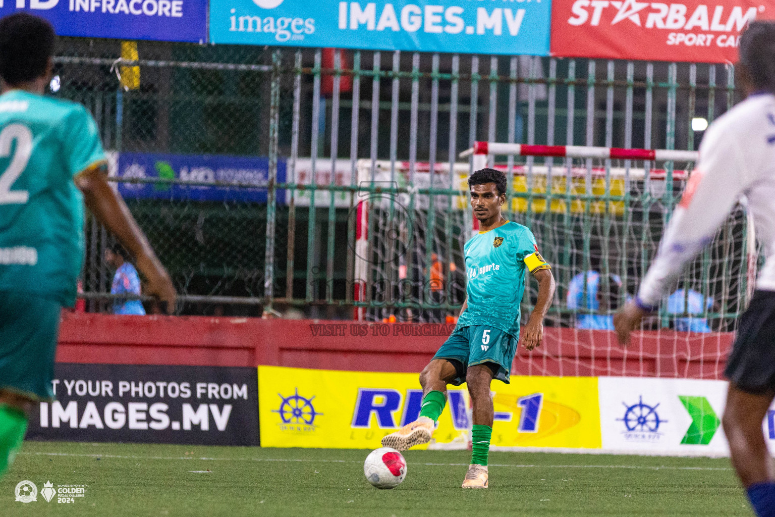 ADh Mandhoo vs ADh Omadhoo in Day 7 of Golden Futsal Challenge 2024 was held on Saturday, 20th January 2024, in Hulhumale', Maldives Photos: Ismail Thoriq / images.mv