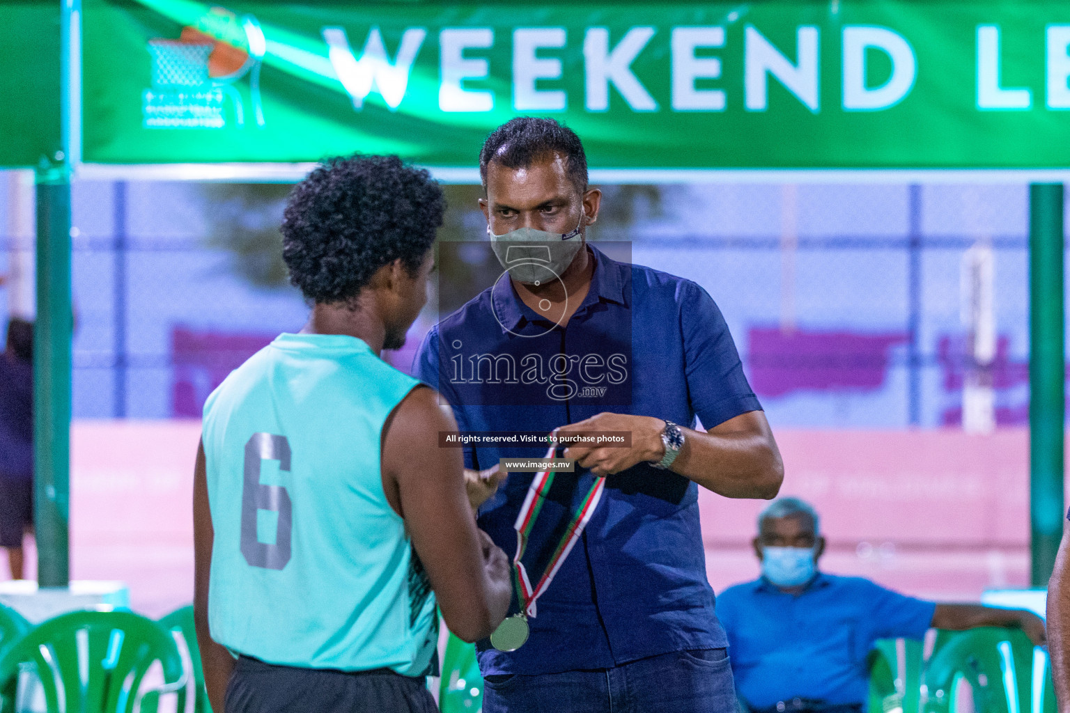 Finals of Weekend League 2021 was held on Monday, 6th December 2021, at Ekuveni Outdoor Basketball court Photos: Ismail Thoriq / images.mv