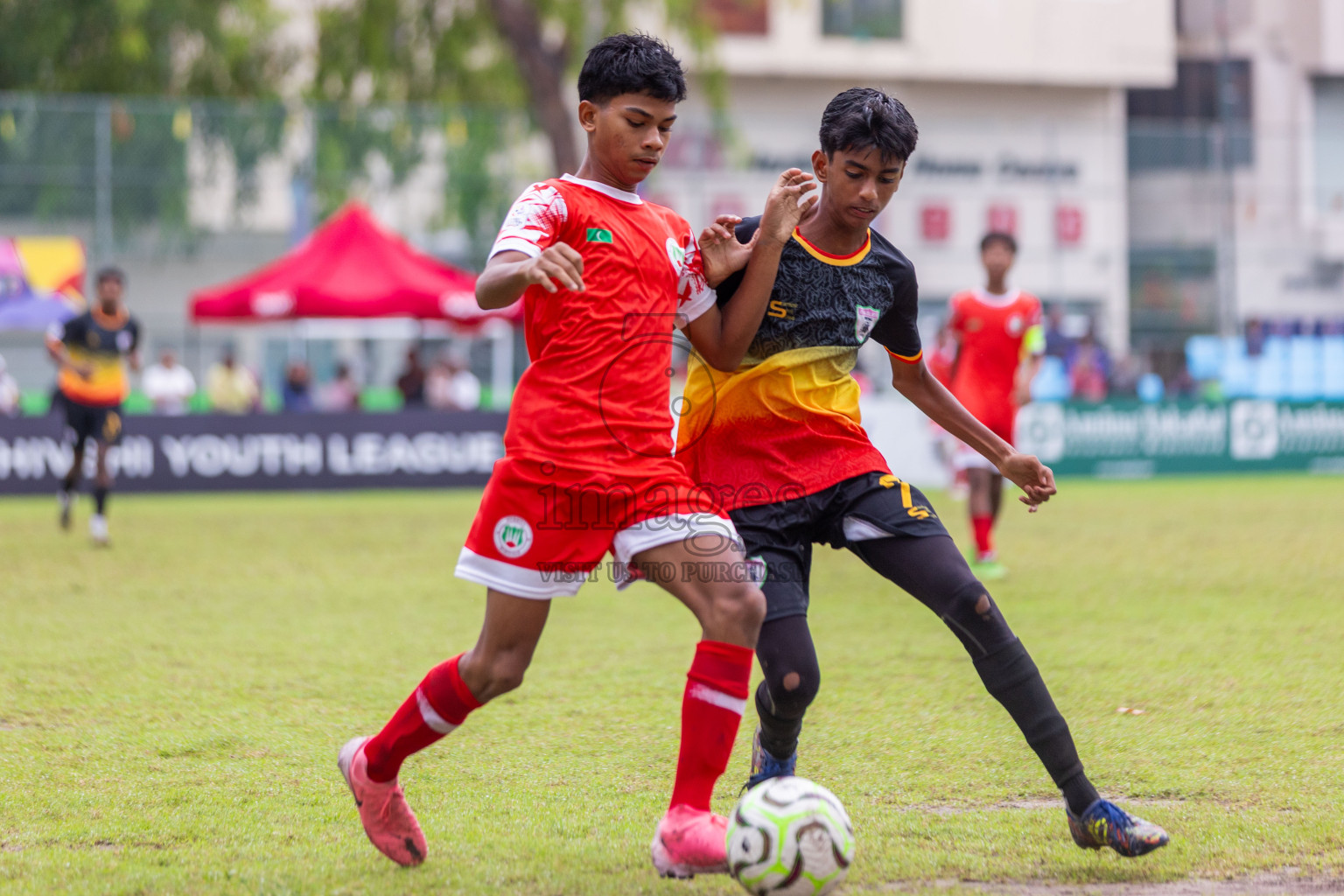 Eagles vs Hurriya in day 6 of Dhivehi Youth League 2024 held at Henveiru Stadium on Saturday 30th November 2024. Photos: Shuu Abdul Sattar/ Images.mv