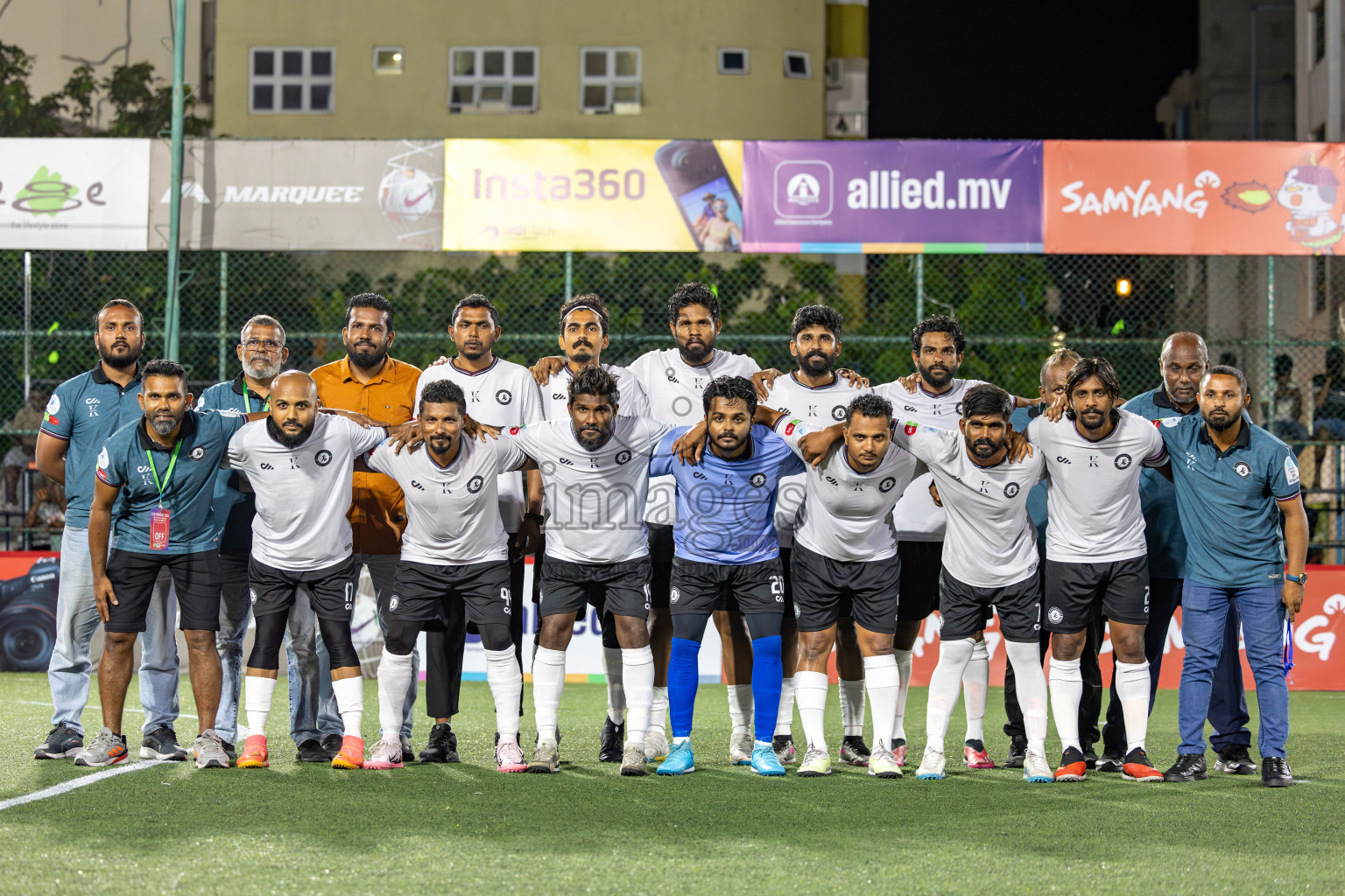 TEAM BADHAHI vs KULHIVARU VUZARA CLUB in the Semi-finals of Club Maldives Classic 2024 held in Rehendi Futsal Ground, Hulhumale', Maldives on Tuesday, 19th September 2024. 
Photos: Ismail Thoriq / images.mv