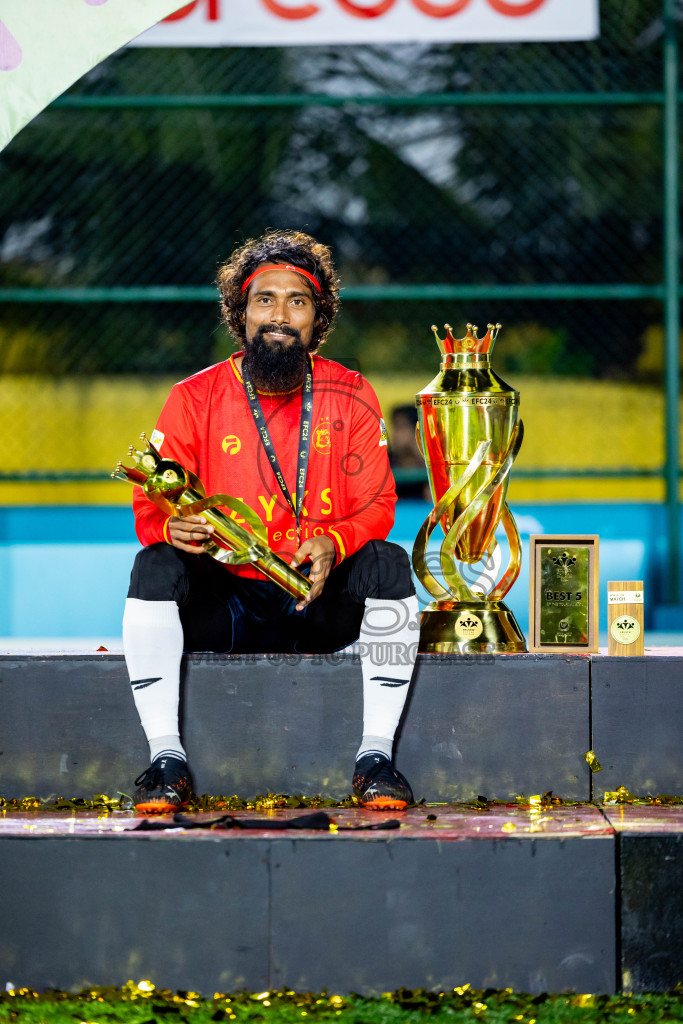 Dee Ess Kay vs Kovigoani in Final of Laamehi Dhiggaru Ekuveri Futsal Challenge 2024 was held on Wednesday, 31st July 2024, at Dhiggaru Futsal Ground, Dhiggaru, Maldives Photos: Nausham Waheed / images.mv