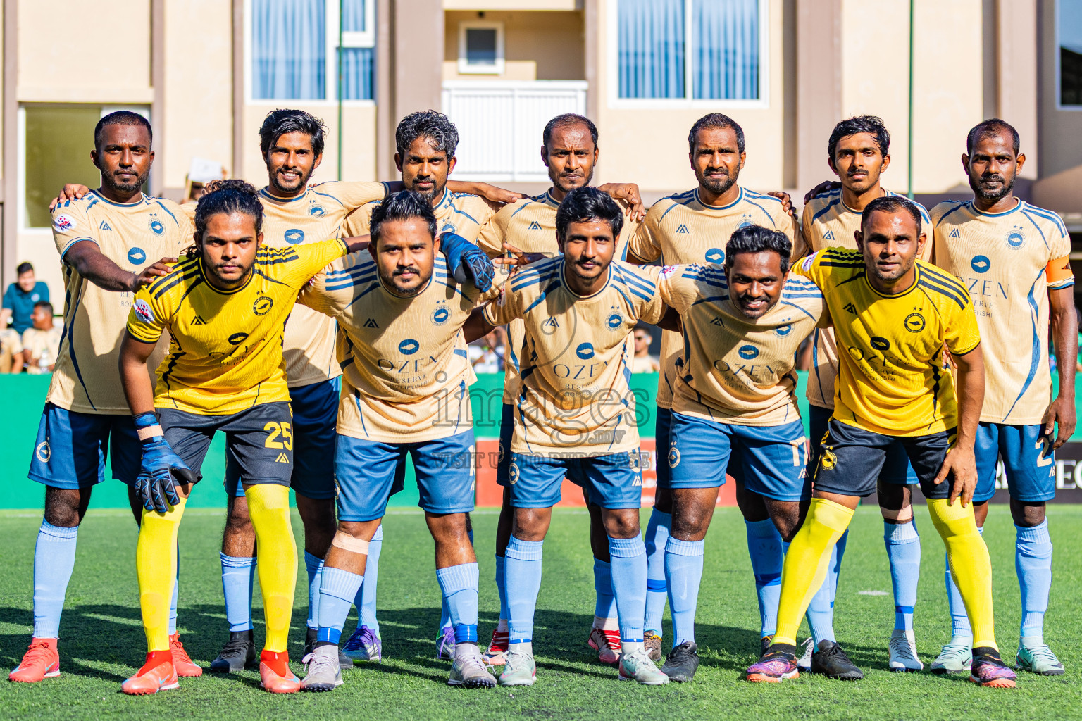 Fihalhohi vs Ozen Bolifushu in Resort League 2025 (South Male Zone) day 6 was held on Friday, 3rd October 2025 in Crossroads's Maldives, Photos: Areef Adam / images.mv