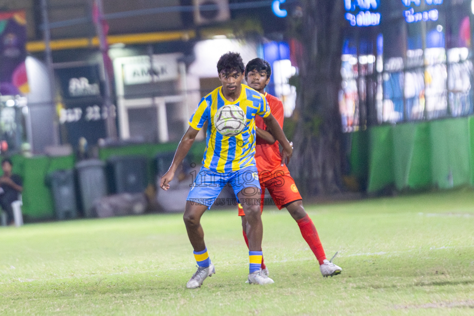 Valencia vs Victory Sports Club in Day 7 of Dhivehi Youth League 2024 held at Henveiru Stadium on Sunday, 1st December 2024. Photos: Shuu Abdul Sattar, / Images.mv