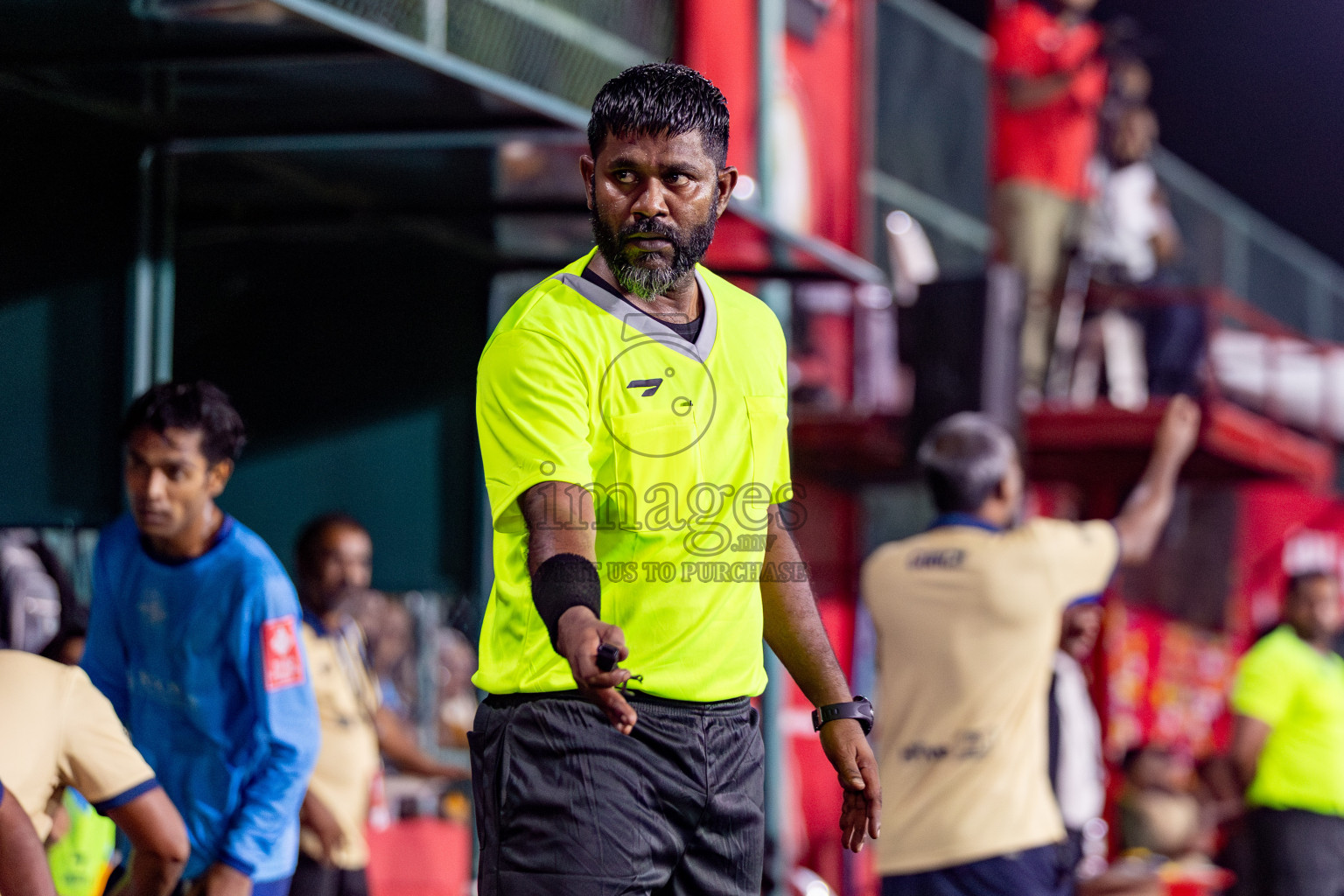 M Dhiggaru vs M Mulak in Day 12 of Golden Futsal Challenge 2025 was held on Thursday, 16th January 2025, in Hulhumale', Maldives.
Photos: Hassan Simah / images.mv