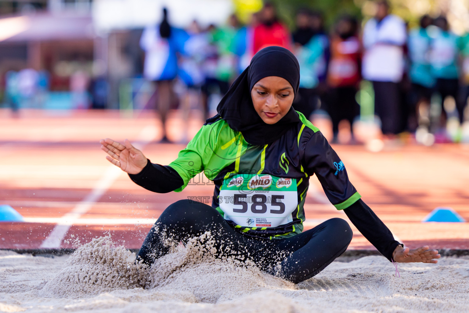 Day 1 of Inter-school Athletics Championship 2025 held in Ekuveni Synthetic Track, Male', Maldives on Monday, 06th October 2025. Photos by: Nausham Waheed / Images.mv