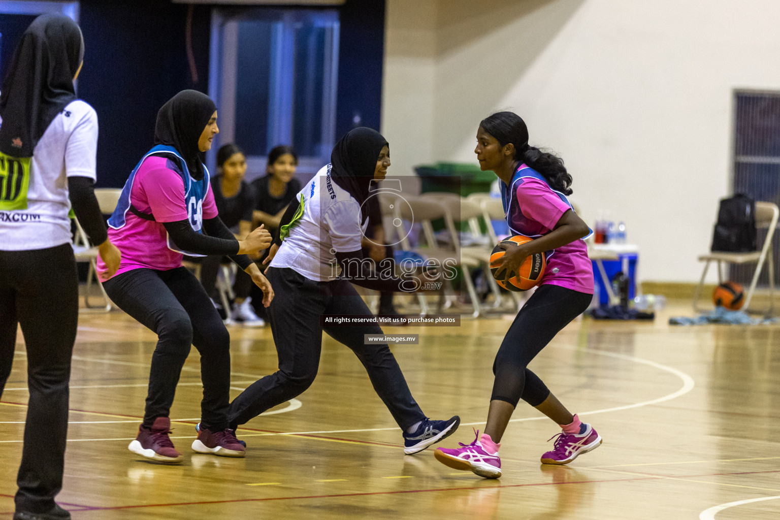 Sports Club Shining Star vs Club Green Streets in the Milo National Netball Tournament 2022 on 17 July 2022, held in Social Center, Male', Maldives. Photographer: Hassan Simah / Images.mv