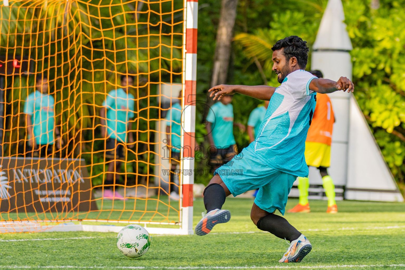 VARU vs SUMMER Island in Resort League 2025 (North Male Zone) day 7 was held on Tuesday, 9th September 2025 in One And Only Reethi Rah Maldives Resort, Photos: Areef Adam / images.mv