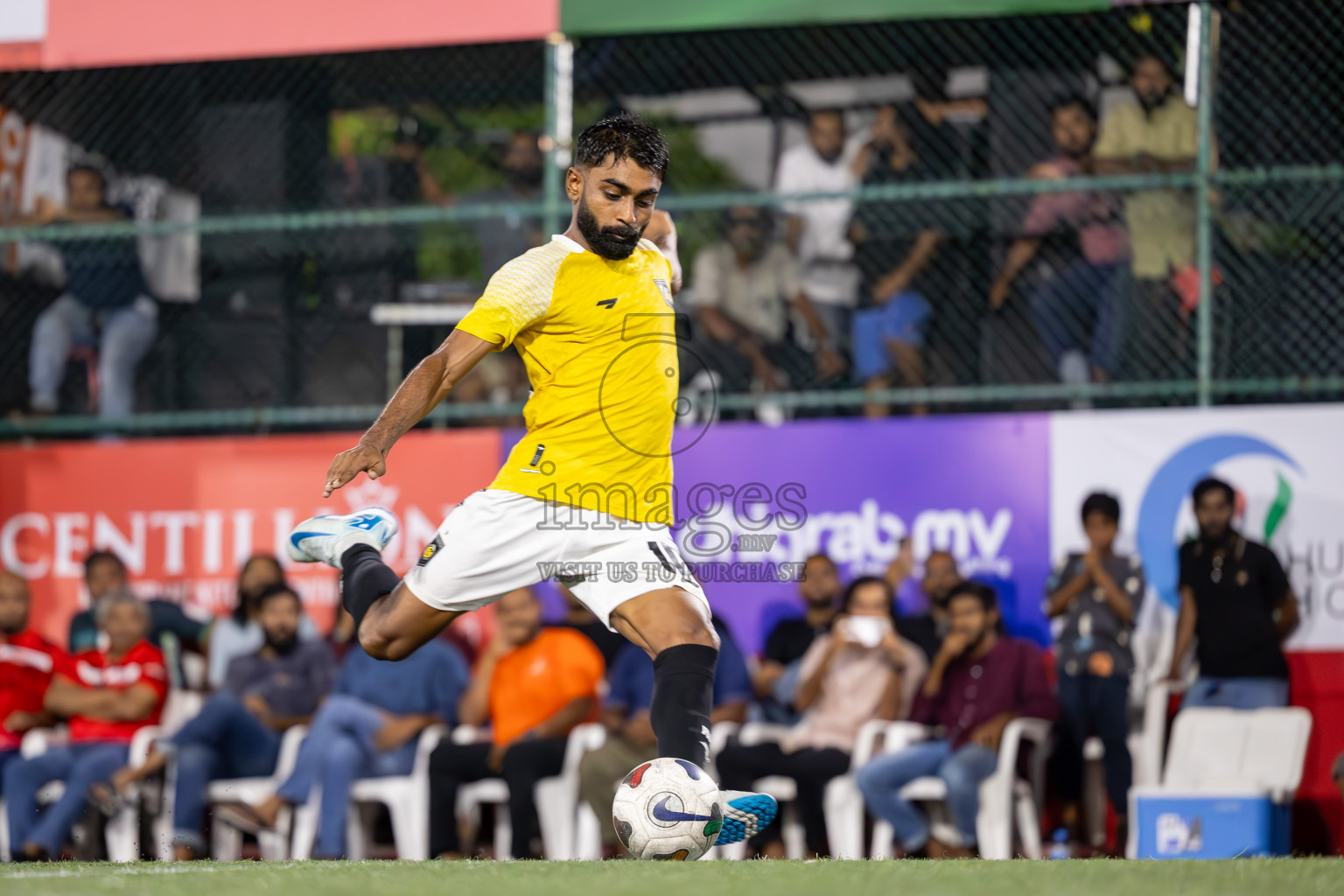 RRC vs MPL in Semi Finals of Club Maldives Cup 2024 held in Rehendi Futsal Ground, Hulhumale', Maldives on Monday, 14th October 2024. Photos: Ismail Thoriq / images.mv