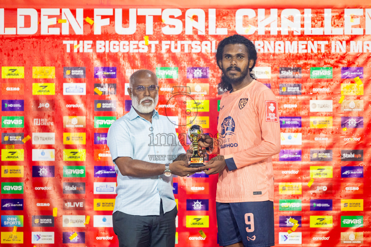 GDh Vaadhoo vs GDh Gadhdhoo in Gaafu Dhaal Atoll Final in Day 24 of Golden Futsal Challenge 2025 was held on Tuesday , 28th January 2025, in Hulhumale', Maldives. Photos: Nausham Waheed / images.mv
