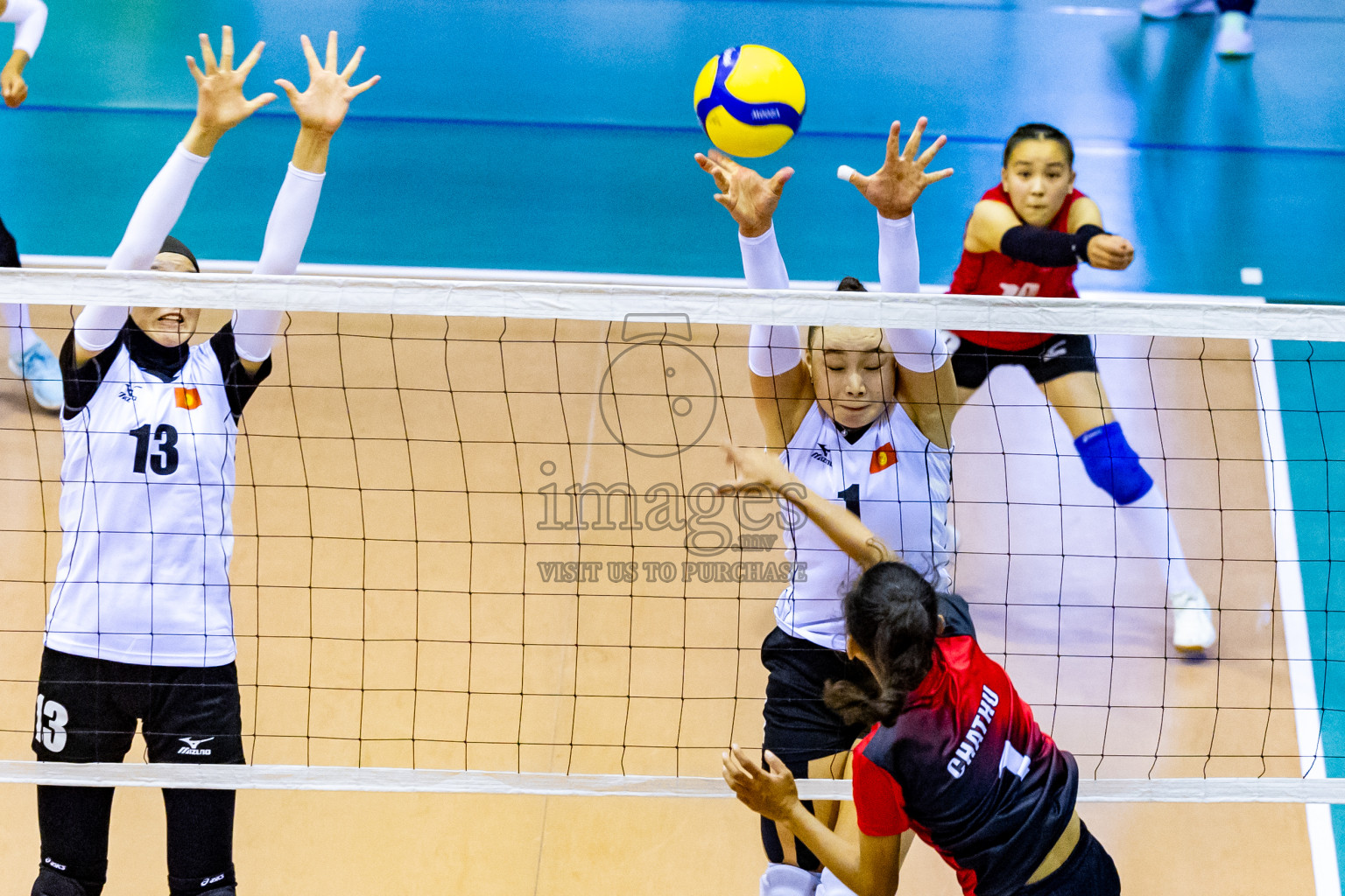 Kyrgyzstan vs Sri Lanka in Day 3 of CAVA U20 Woman's Volleyball Championship 2024 was held in Social Center, Male', Maldives on 20th July 2024. Photos: Nausham Waheed / images.mv