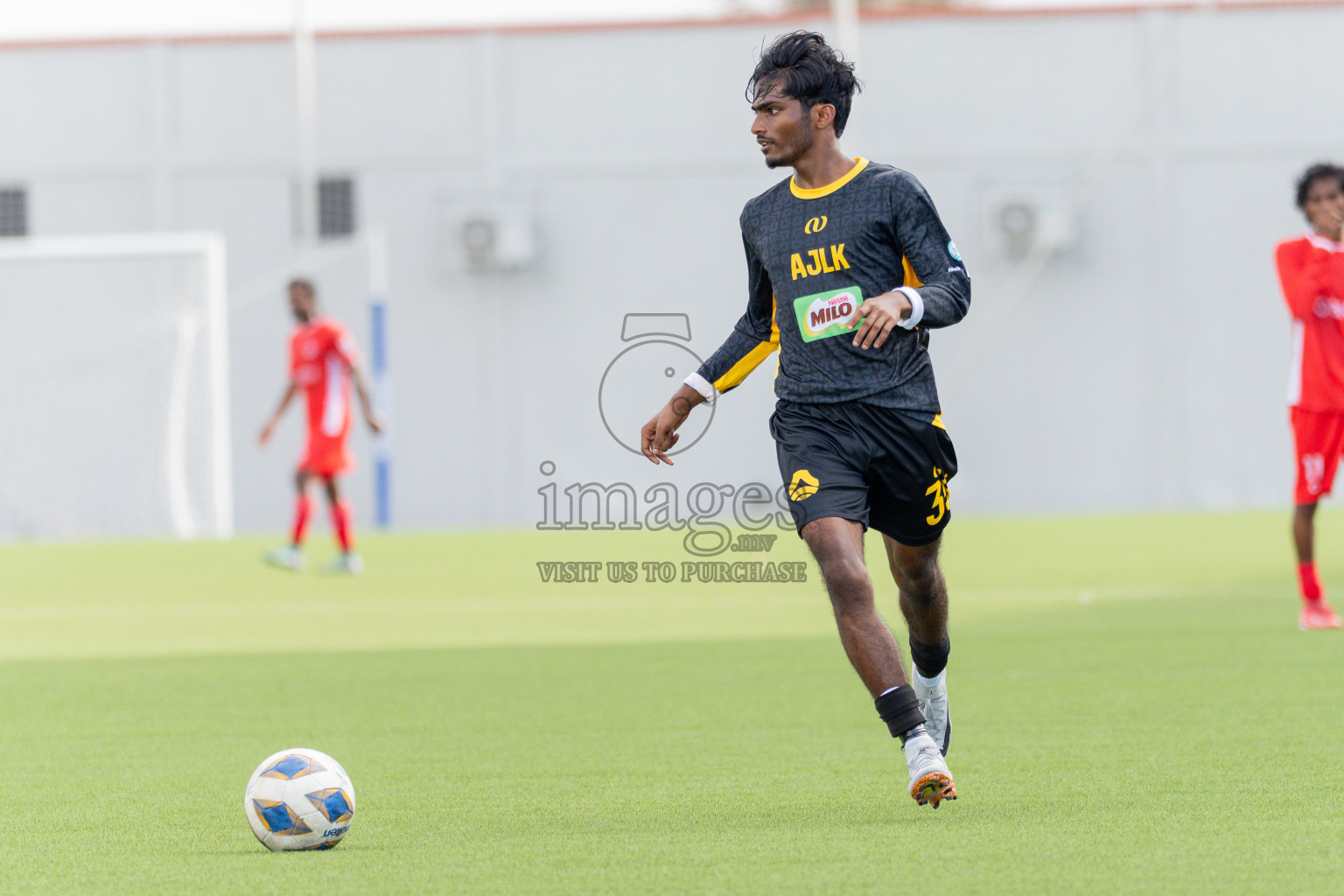 CC Sports Club VS Aajeelakah Eydhafushi FA in Day 6 of Eydhafushi Cup 2025 held in Eydhafushi Football Stadium at B. Eydhafushi, Maldives on Wednesday, 10th September 2025. Photos: Arif Rasheed / images.mv