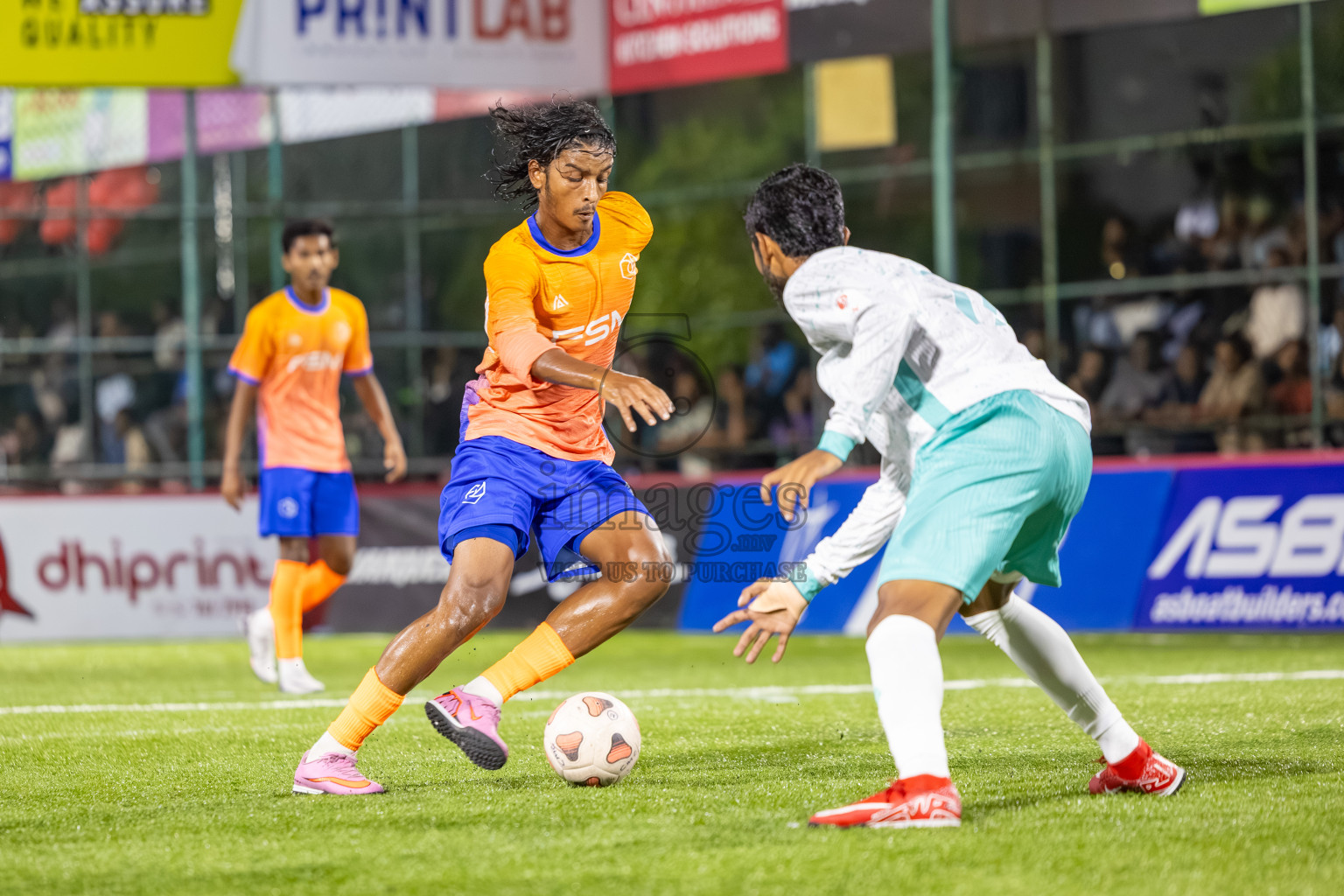 MPL vs Team FSM in Day 14 of Club Maldives Cup 2025 was held in Rehendhi Futsal Ground, Hulhumale', Maldives on Tuesday, 14th October 2025. Photos: Mohamed Mahfooz Moosa / images.mv