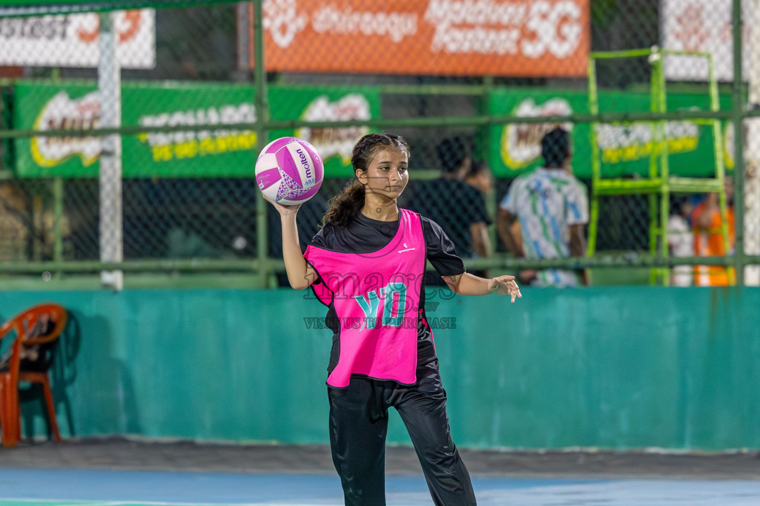 MV Netters vs United Unity Sports Club in Division 2 of of National Netball Tournament 2025 held in Ekuveni Netball Court at Male', Maldives on Thursday, 22nd May 2025. Photos: Mohamed Mahfooz Moosa / images.mv