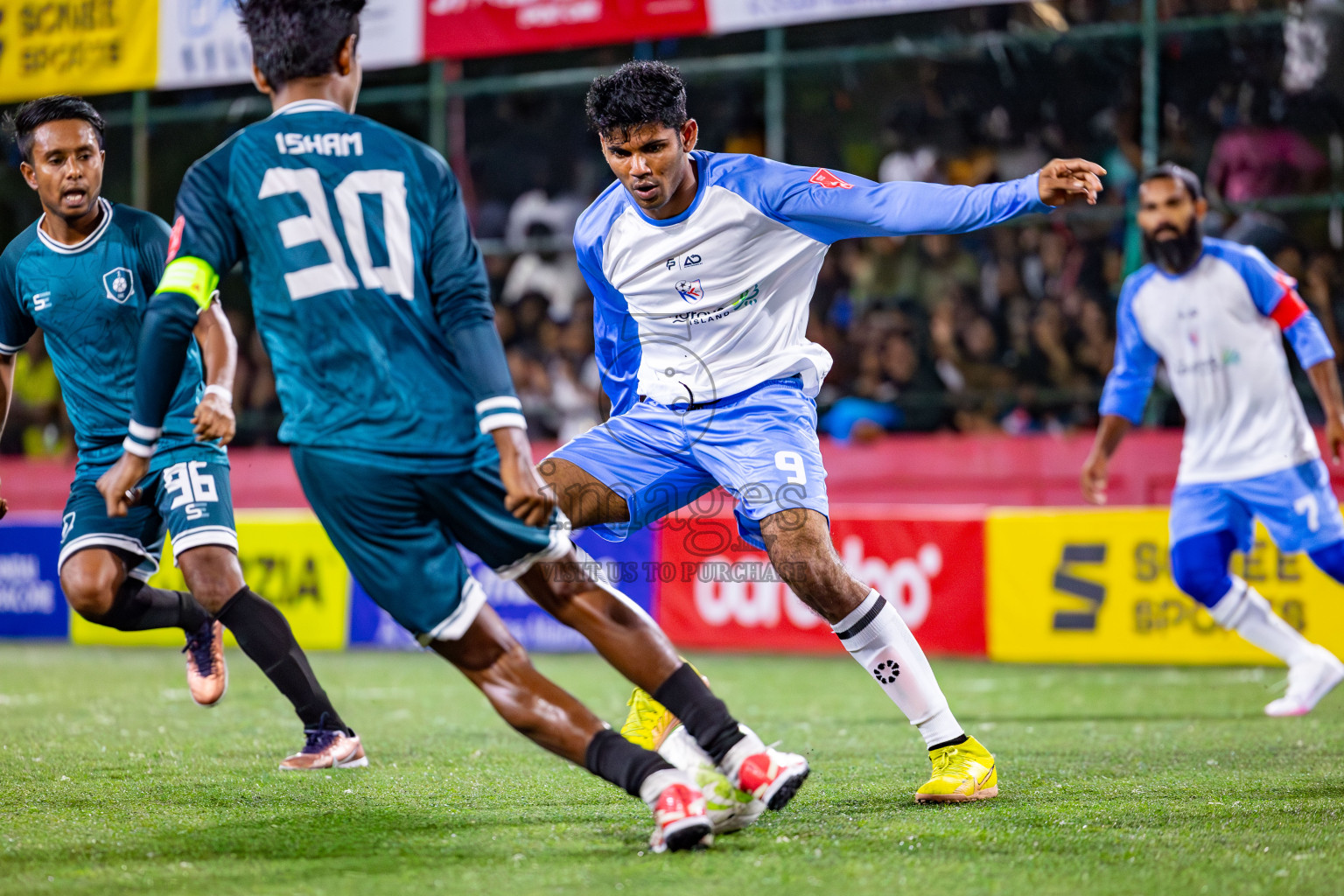 N Kendhikulhudhoo vs R Dhuvaafaru on Day 39 of Golden Futsal Challenge 2024 was held on Friday, 23rd February 2024, in Hulhumale', Maldives 
Photos: Mohamed Mahfooz Moosa/ images.mv