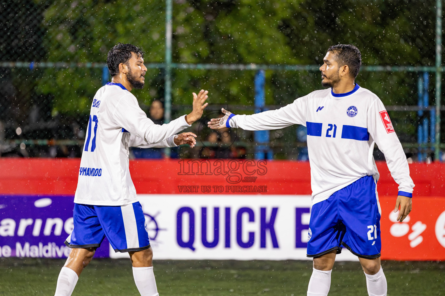 Th. Veymandoo VS Th. Kandoodhoo in Day 18 of Golden Futsal Challenge 2025 was held on Wednesday, 22nd January 2025, in Hulhumale', Maldives. Photos: Nausham Waheed / images.mv