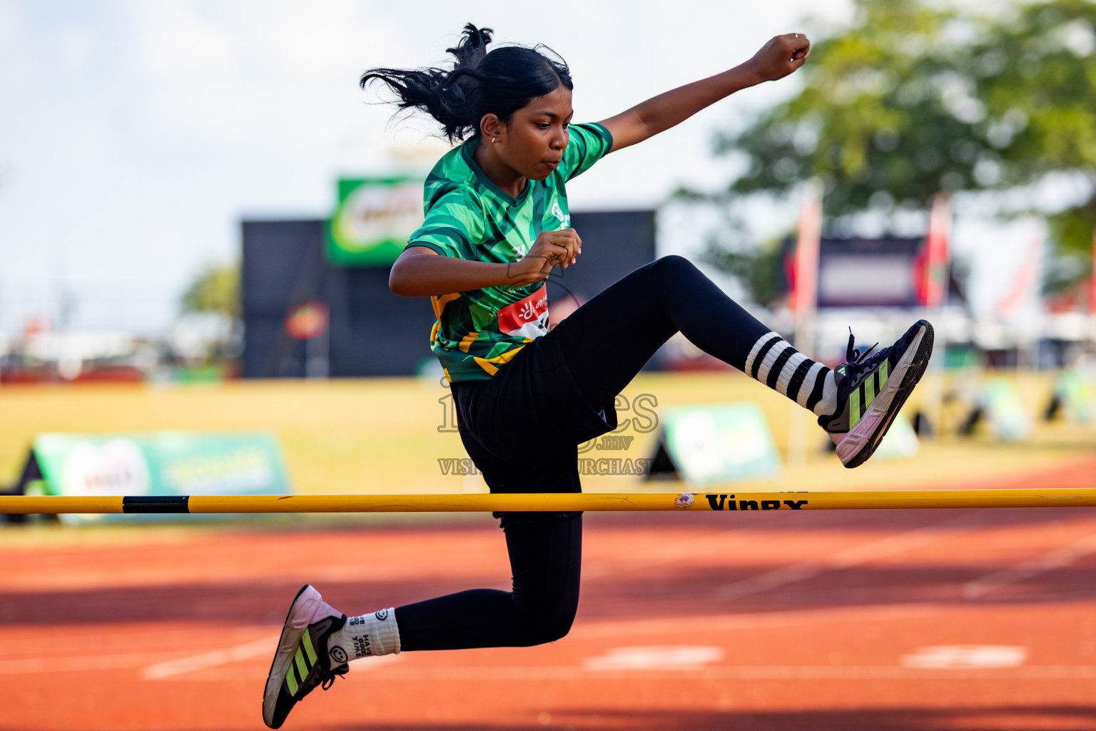 Day 4 of Inter-school Athletics Championship 2025 held in Ekuveni Synthetic Track, Male', Maldives on Thursday, 09th October 2025. Photos by: Nausham Waheed / Images.mv