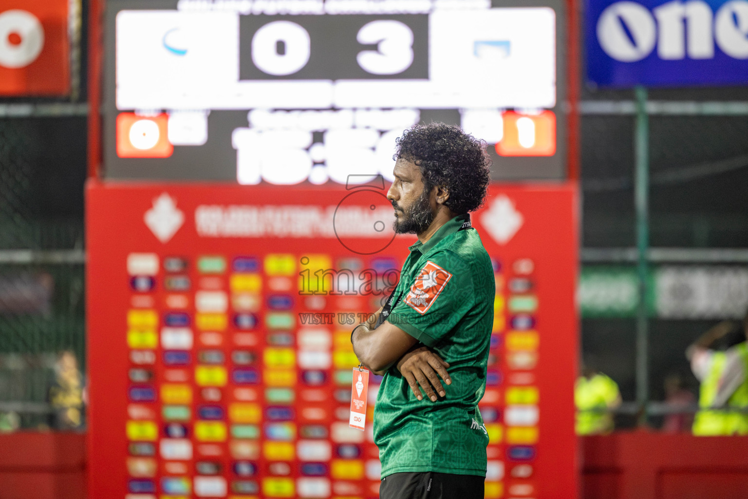 HA Ihavandhoo vs HA Dhidhdhoo in Day 13 of Golden Futsal Challenge 2025 was held on Friday, 17th January 2025, in Hulhumale', Maldives 
Photos: Hassan Simah / images.mv