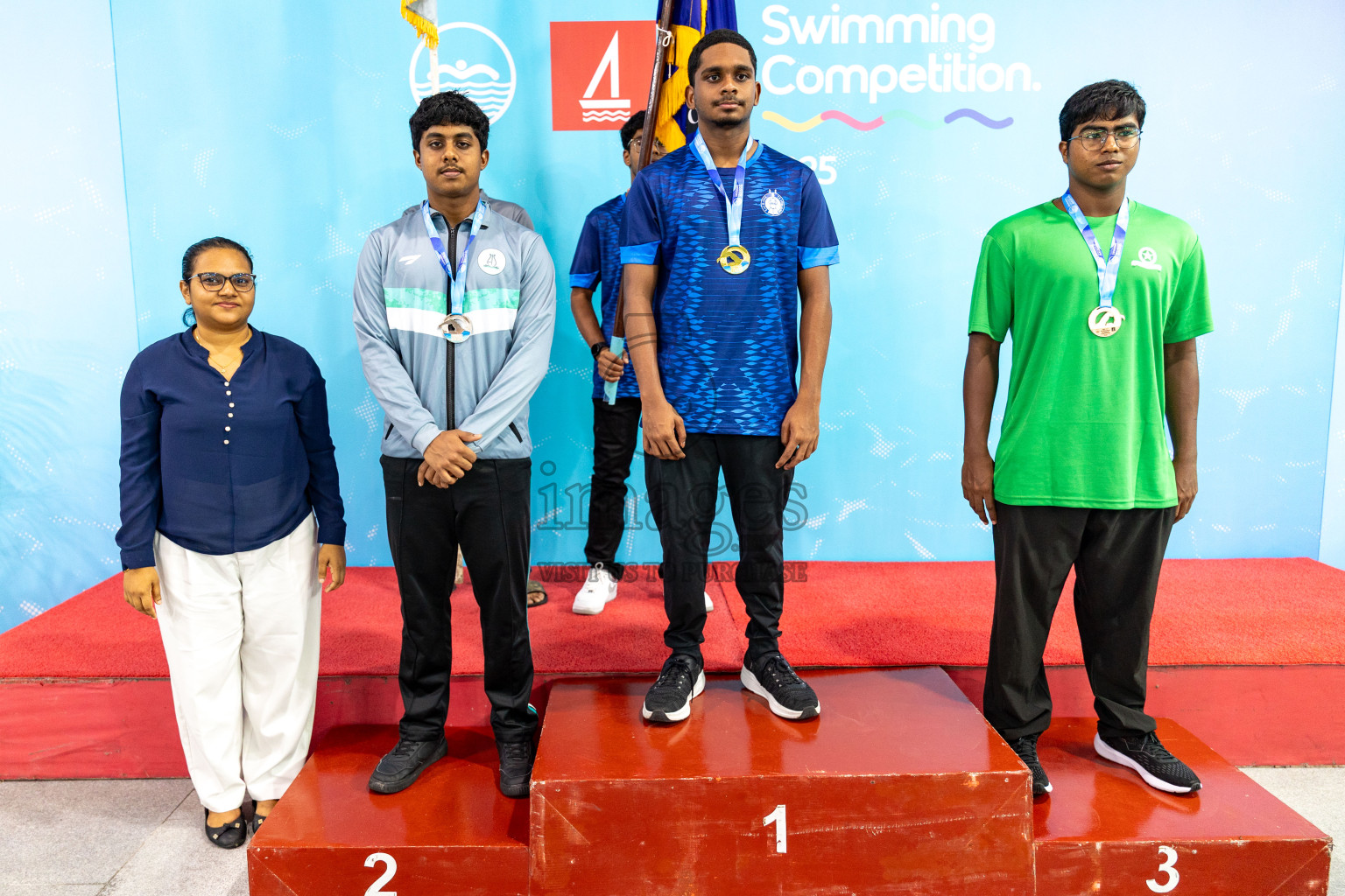 Closing Ceremony of BML 21st Interschool Swimming Competition 2025 .was held in Hulhumale' Swimming Pool, Hulhumale', Maldives on Saturday, 18th October 2025. 
Photos: Hassan Simah / images.mv