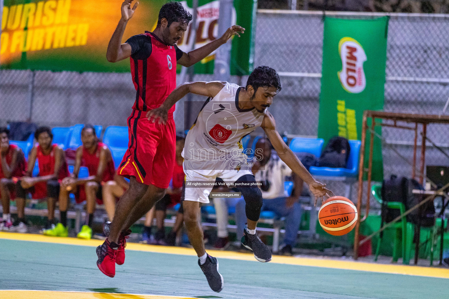 Finals of Weekend League 2021 was held on Monday, 6th December 2021, at Ekuveni Outdoor Basketball court Photos: Ismail Thoriq / images.mv