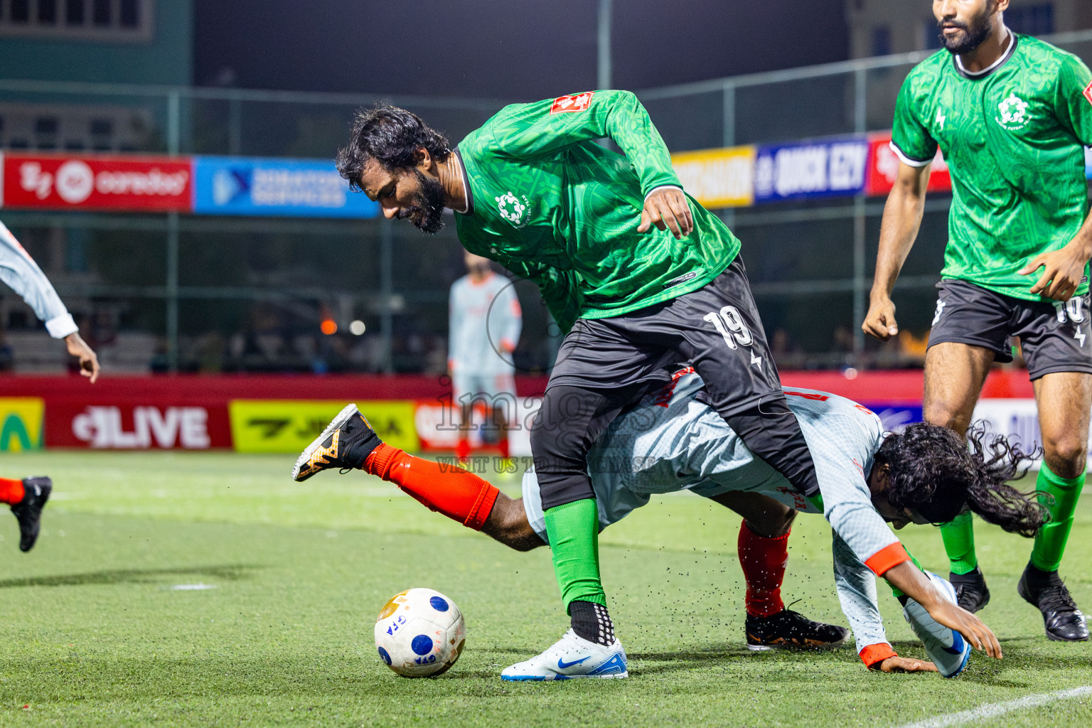 L Mundoo VS L Kalaidhoo in Day 8 of Golden Futsal Challenge 2025 was held on Sunday, 12th January 2025, in Hulhumale', Maldives Photos: Nausham Waheed , Ismail Thoriq / images.mv